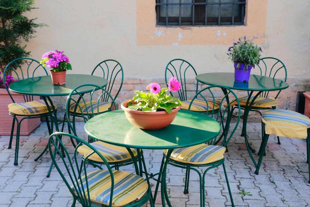 Hotel Arcobaleno Siena Luaran gambar