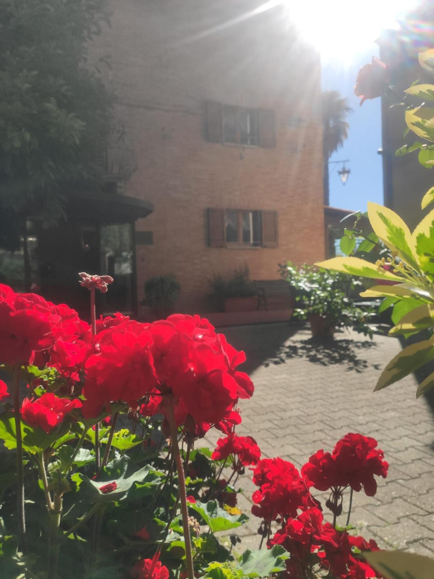 Hotel Arcobaleno Siena Luaran gambar