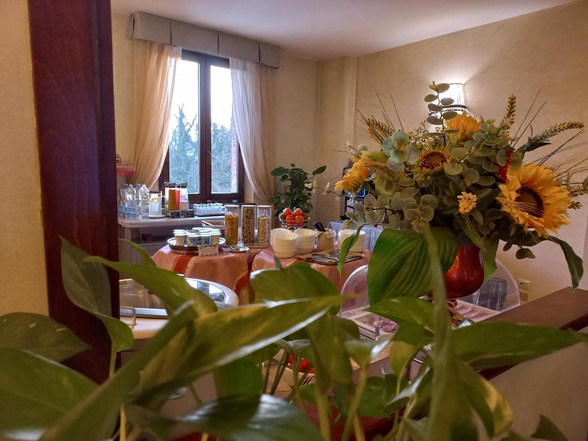 Hotel Arcobaleno Siena Luaran gambar